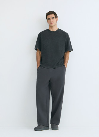 Базовая футболка с эффектом стирки