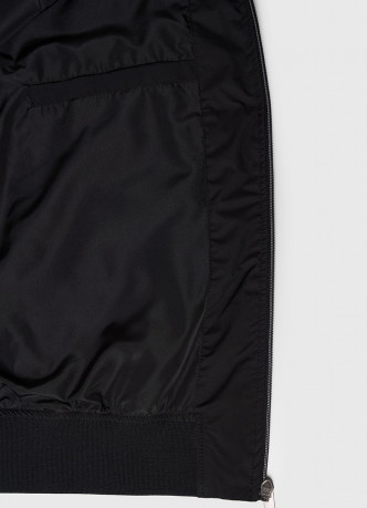 Бомбер на молнии