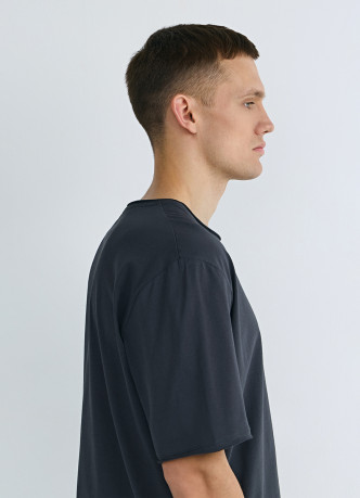 Футболка с необработанным краем