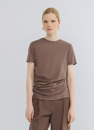 Футболка с драпировкой