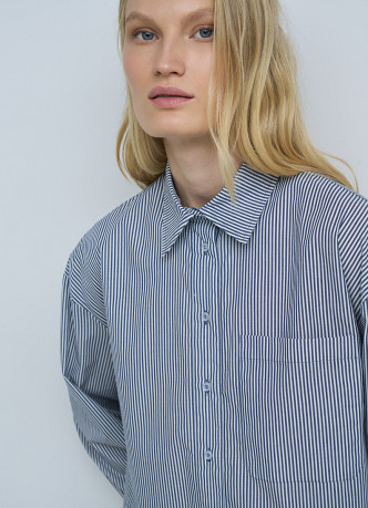 Укороченная хлопковая блузка