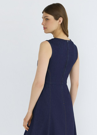 Джинсовое платье миди