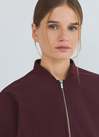 Бомбер на молнии