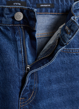 Прямые джинсы с высокой посадкой