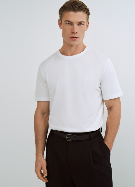 

Базовая футболка, Белый