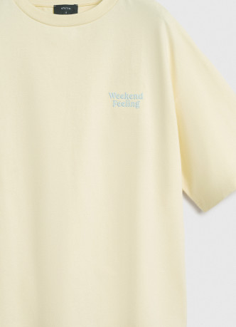 Футболка оверсайз с вышивкой