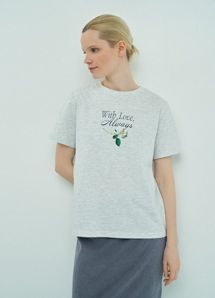 Футболка с цветочным принтом Серый 999₽