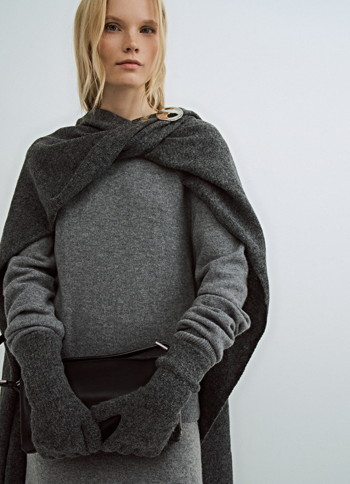 Вязаные перчатки