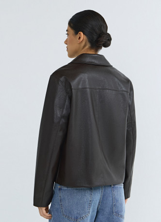 Куртка из искусственной кожи