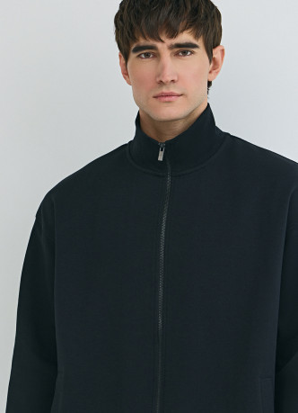 Куртка с воротником-стойкой