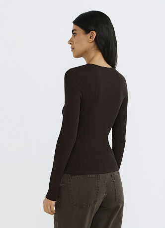 Приталенный джемпер с люрексом