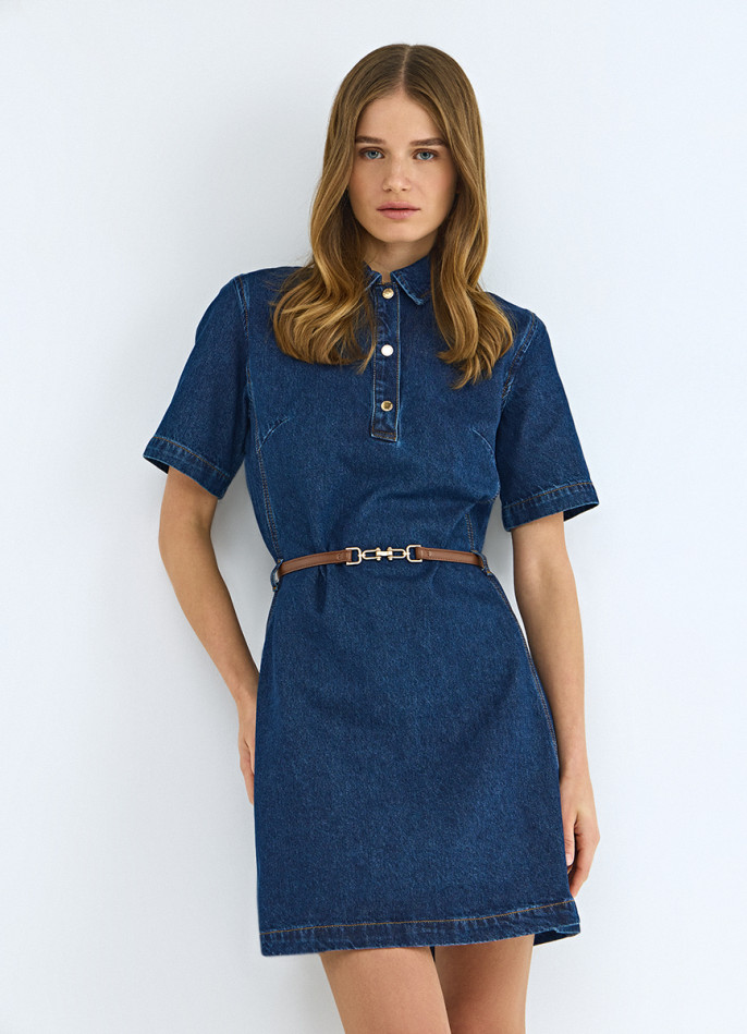 Мини-платье из денима с ремнем
