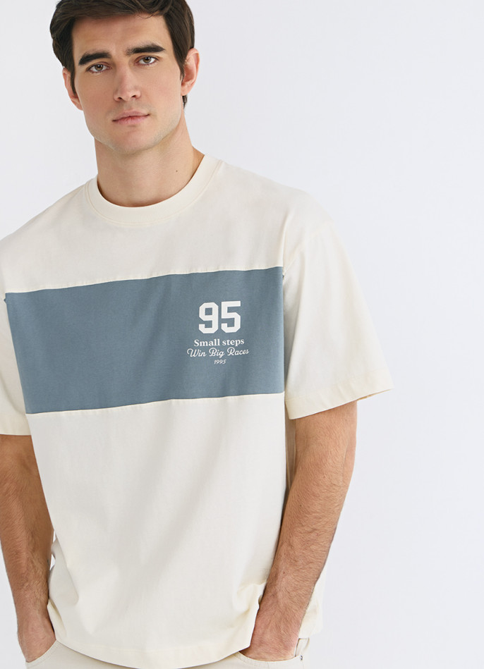 Футболка колор-блок с принтом