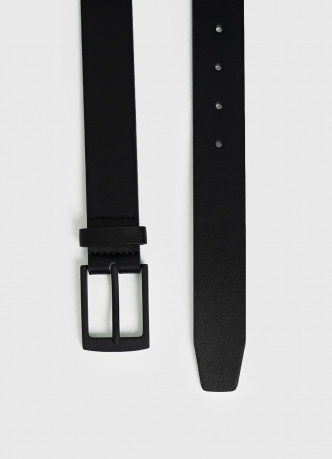 Ремень с чёрной пряжкой