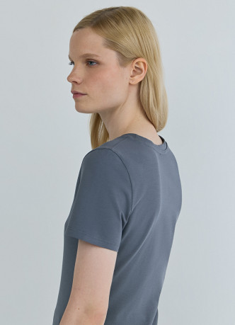 Базовая футболка из хлопка