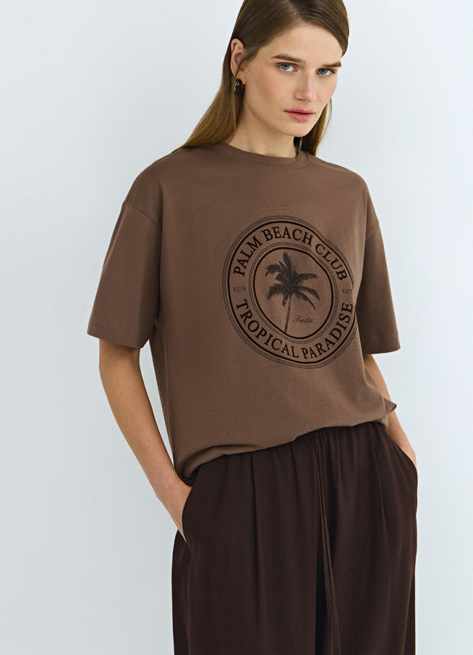 Футболка с принтом