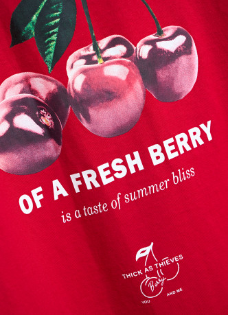 Футболка с принтом для девочек