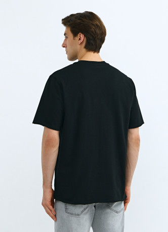 Базовая футболка с необработанным краем