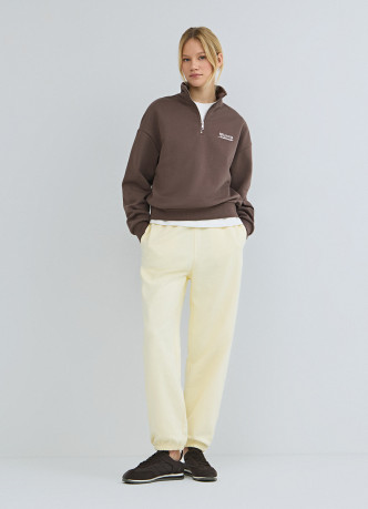 Джоггеры из мягкого трикотажа