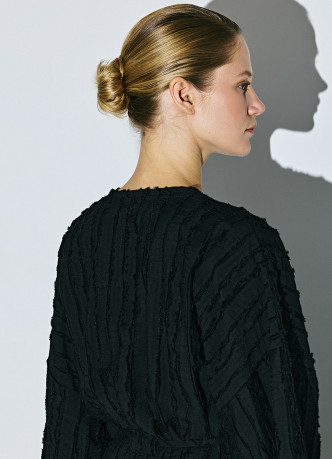 Укороченное кимоно с поясом из декоративной ткани