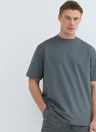 Футболка с принтом