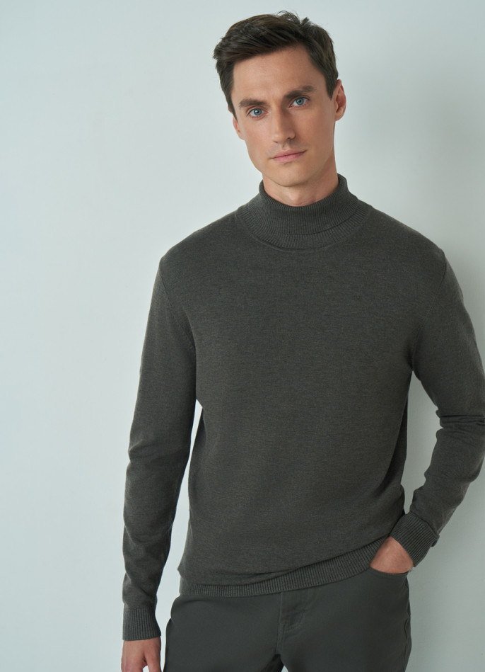 Вязаный джемпер