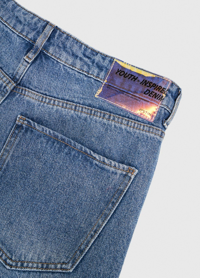 Прямые джинсы Straight с высокой посадкой