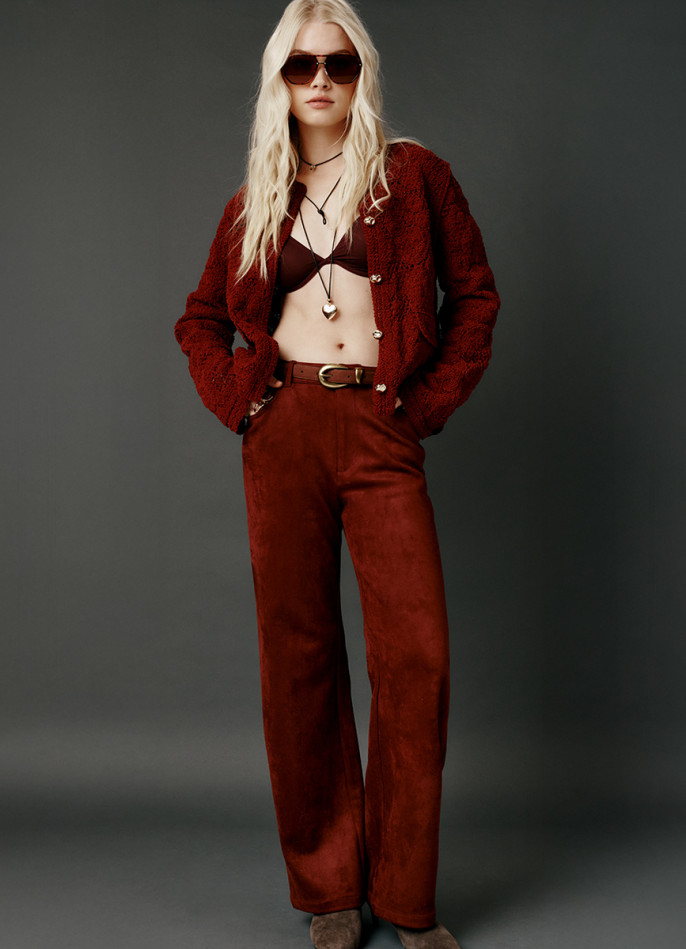 Прямые брюки из искусственной замши