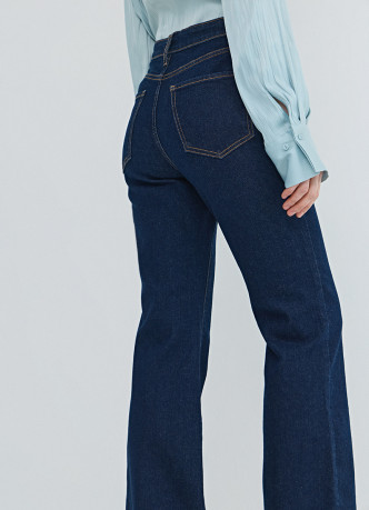 Джинсы Bootcut с высокой посадкой