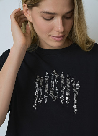 Футболка со стразами