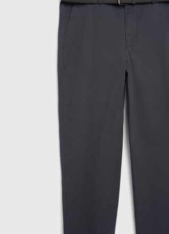 Чиносы из структурной ткани с ремнём