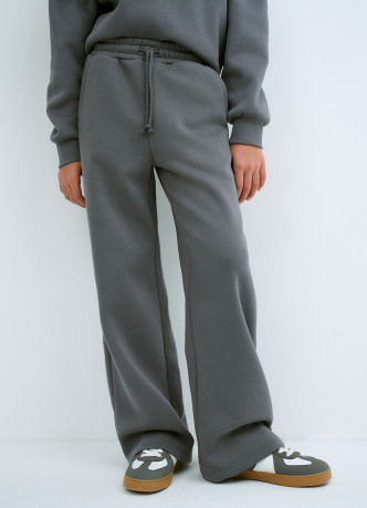 Широкие трикотажные брюки для девочек