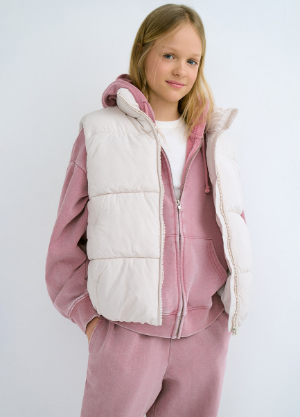 Утеплённый жилет для девочек Белый 2999₽