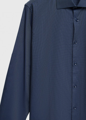 Рубашка из структурной ткани