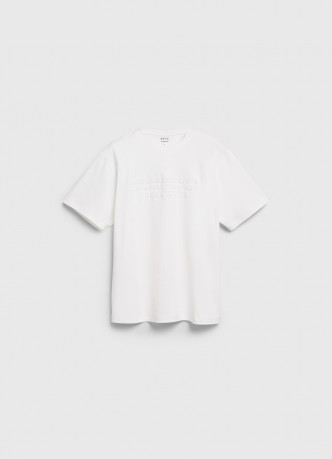 Футболка с объёмным принтом