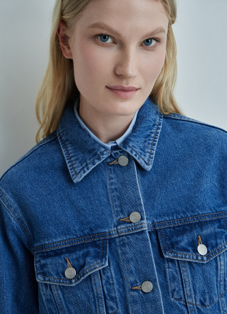 Джинсовая куртка