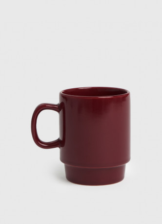 Кружка с надписью в картонной упаковке