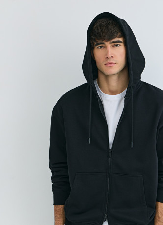 Толстовка на молнии с капюшоном