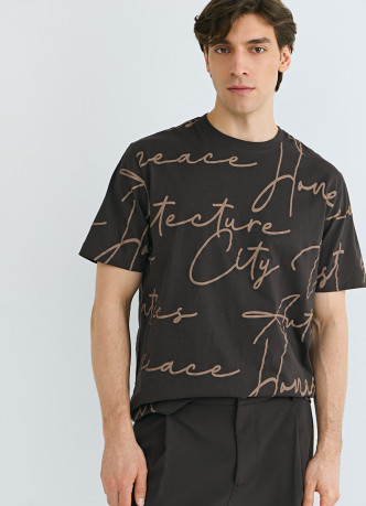 Футболка с принтом