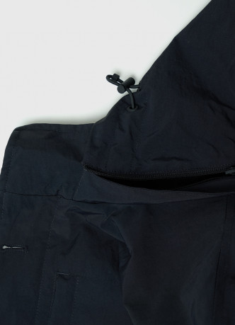 Куртка со съёмным капюшоном