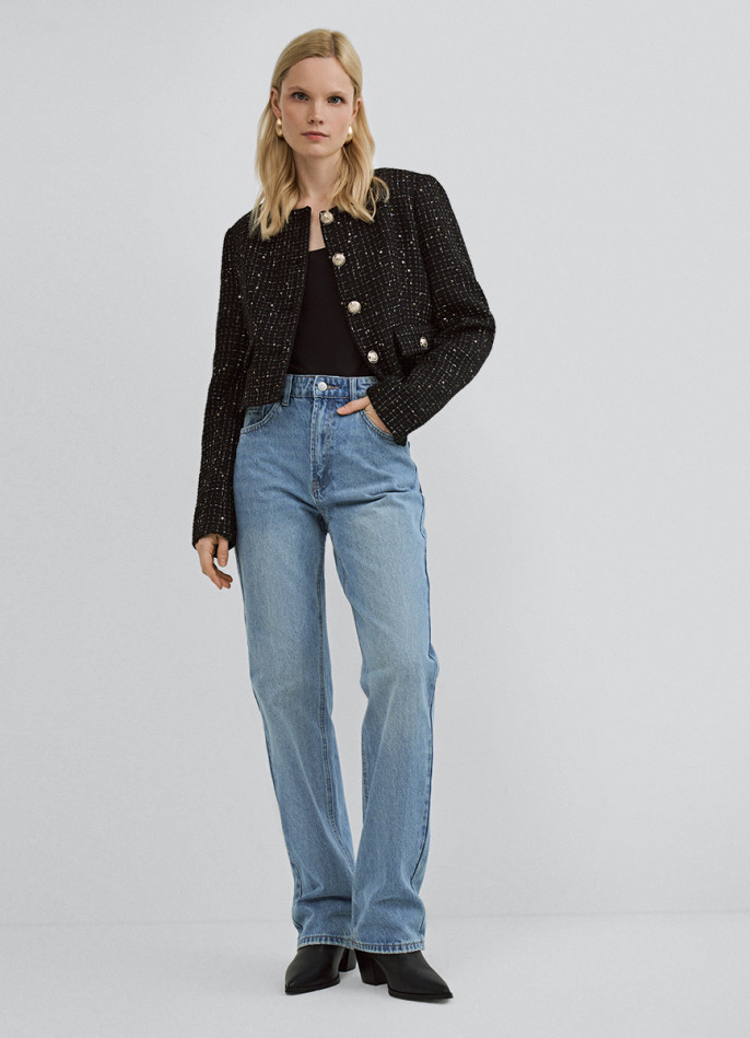 Прямые джинсы с высокой посадкой