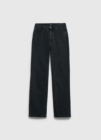 Прямые джинсы с высокой посадкой