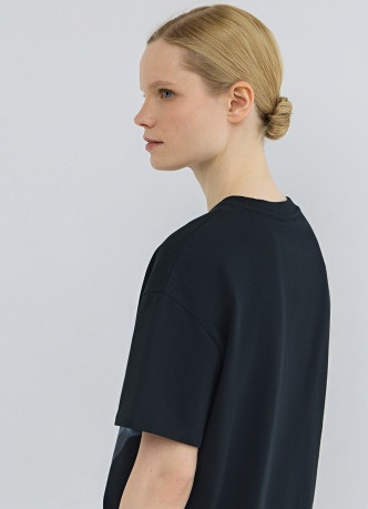 Футболка с цветочным принтом