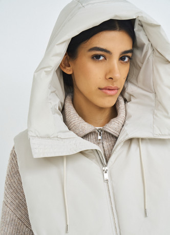 Утеплённый капюшон на молнии