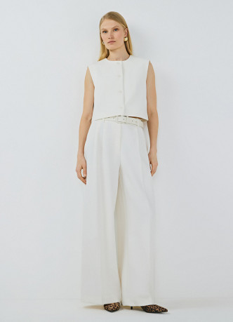 Широкие брюки со складками