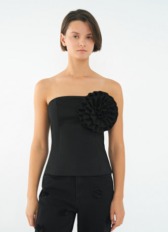 Топ с объёмным декором