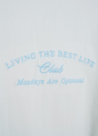 Футболка оверсайз с вышивкой