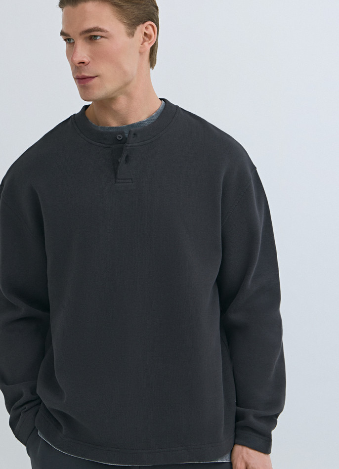 Свитшот с вырезом хенли