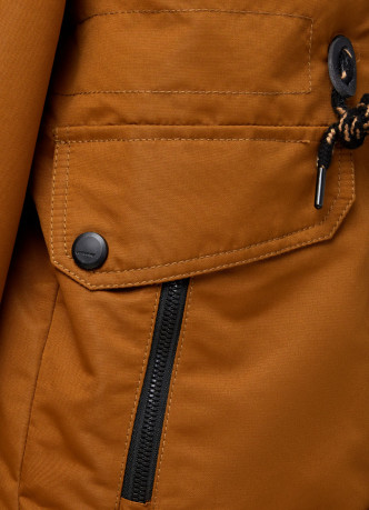 Утеплённая куртка для мальчиков