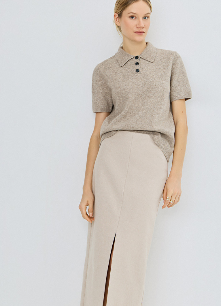 Polina Agureeva ishtirokidagi erotik video Osiyo eshak jinsiy aloqa